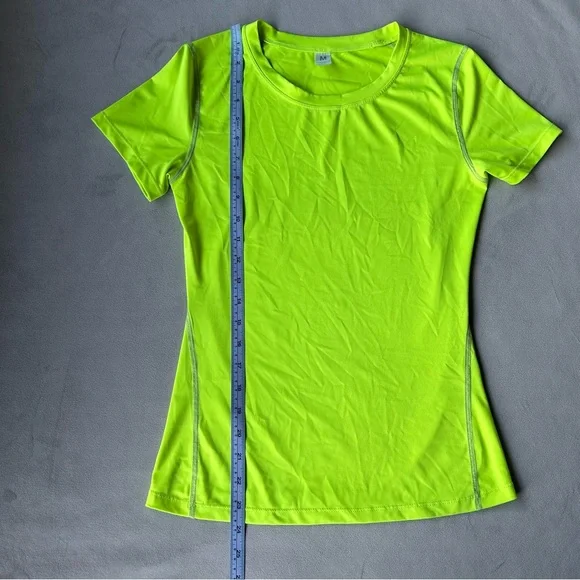 Fitted Athletic Tee ~ Women’s Size Medium ~ Yellow - Picture 4 of 5